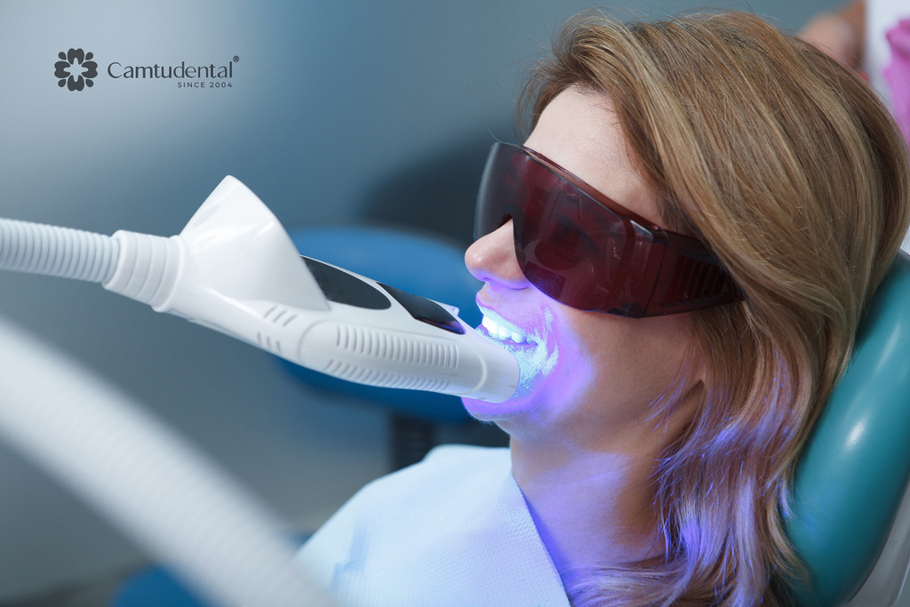 Có nên tẩy trắng răng không? 1 có nên tẩy trắng răng